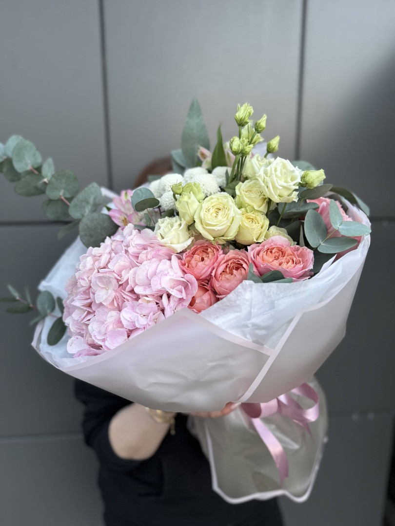 Букет цветов 85